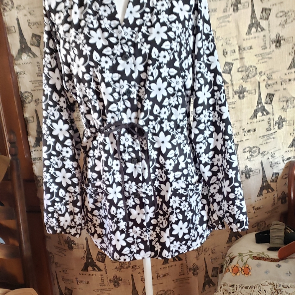 Dickies | Scrub Jacket - Picture 3 of 10